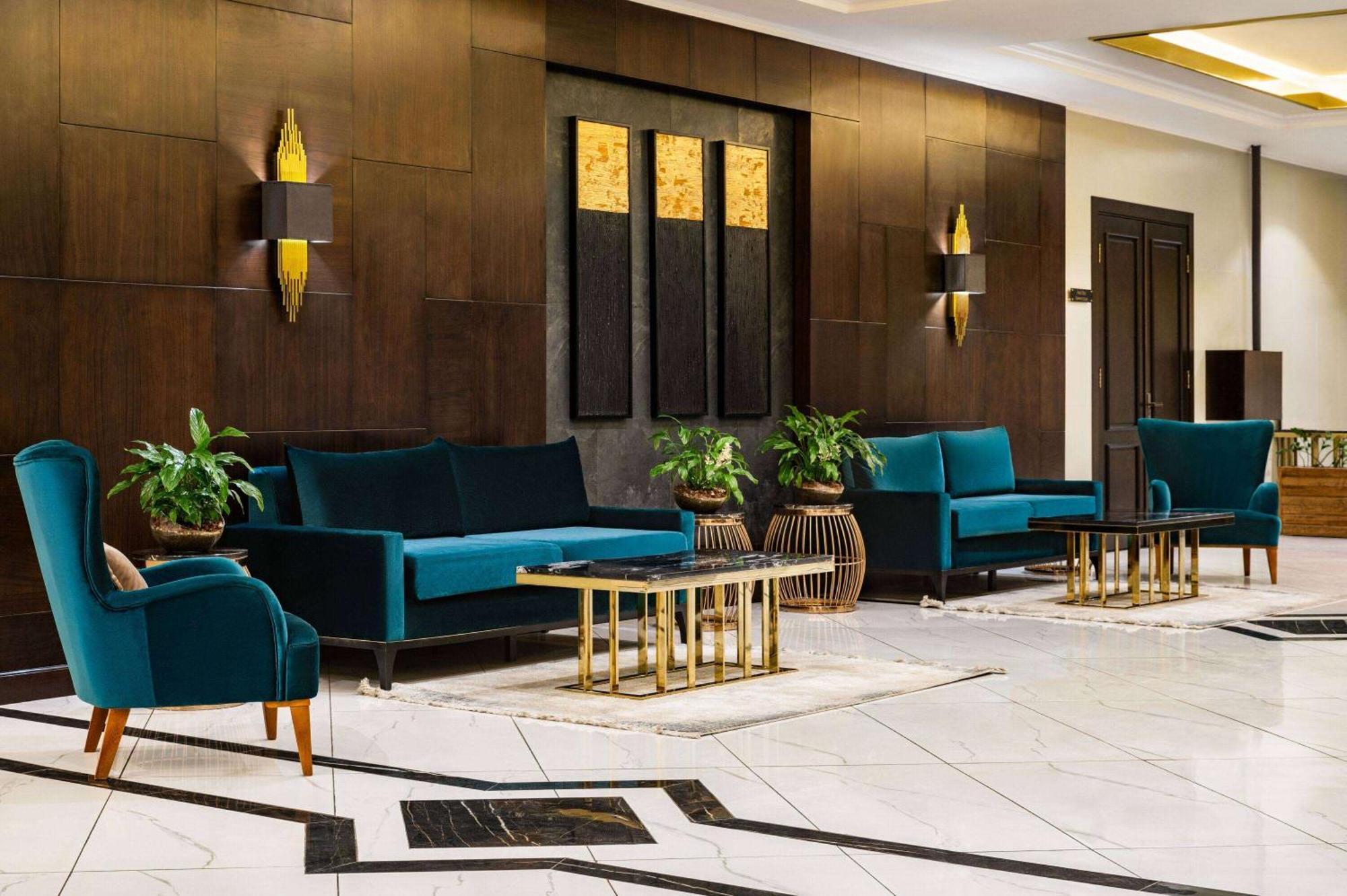 Wyndham Garden Tashkent Hotell Exteriör bild